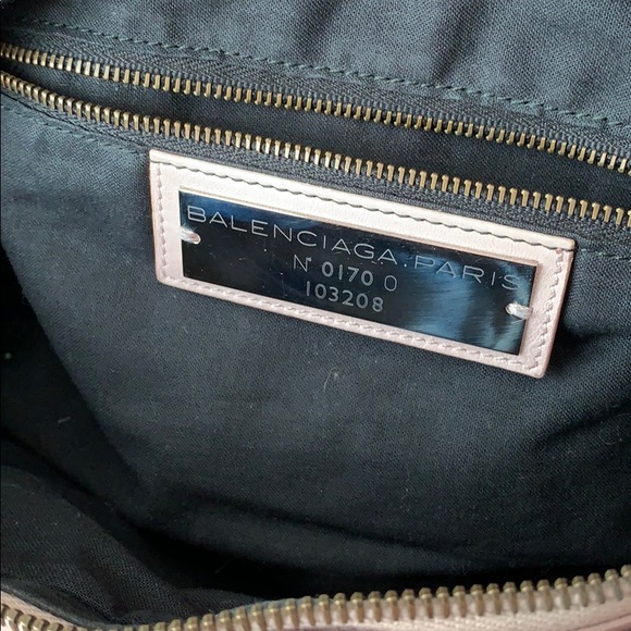 Balenciaga First - Picture 3 of 8